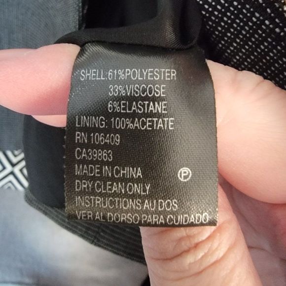 Tahari Black Checker Single Breasted One Button Peak Lapel Collar Blazer Size 14 - Picture 9 of 9